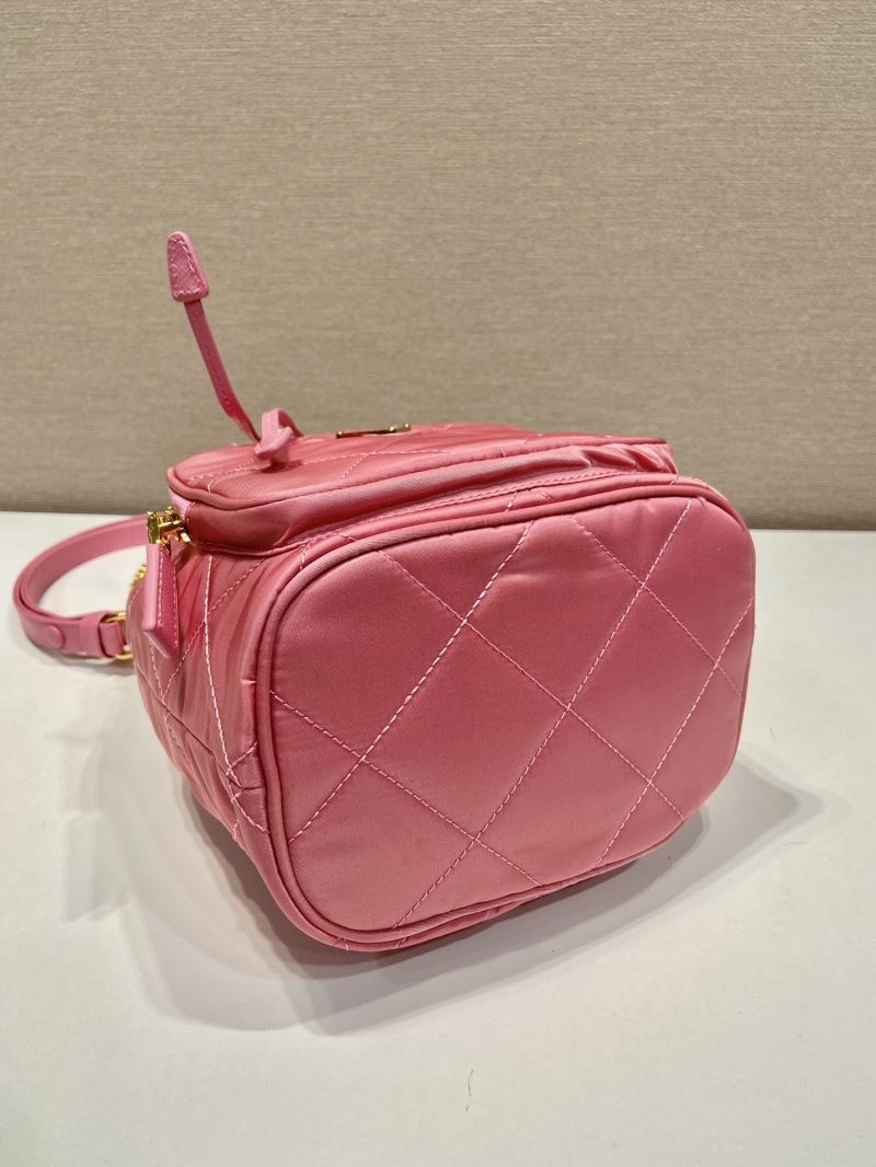 Pra*a bucket bags
